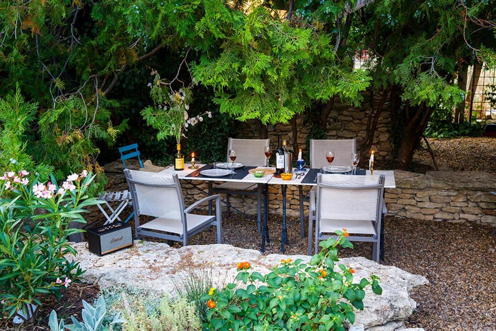 ゴルド La Bastide Jouval Bed & Breakfast エクステリア 写真